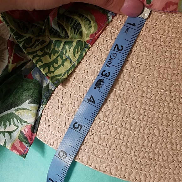 Floral floppy beach hat - Picture 11 of 12